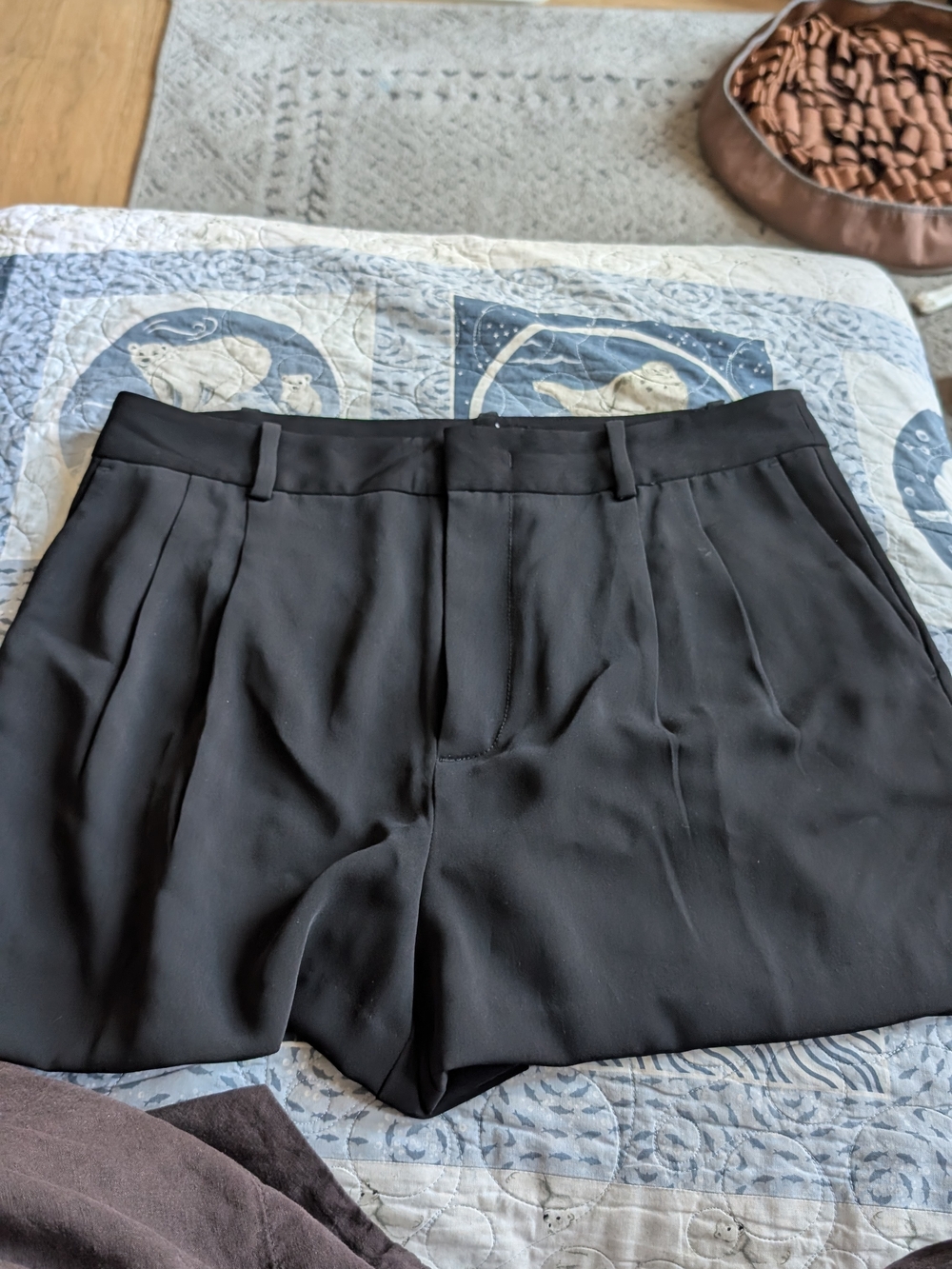Madewell High-Waist Black Tailored Shorts